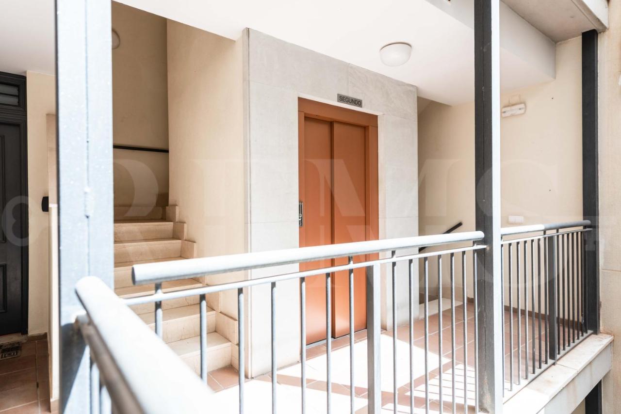 Inviting Apartment In The Heart Of Malaga By Rems Kültér fotó