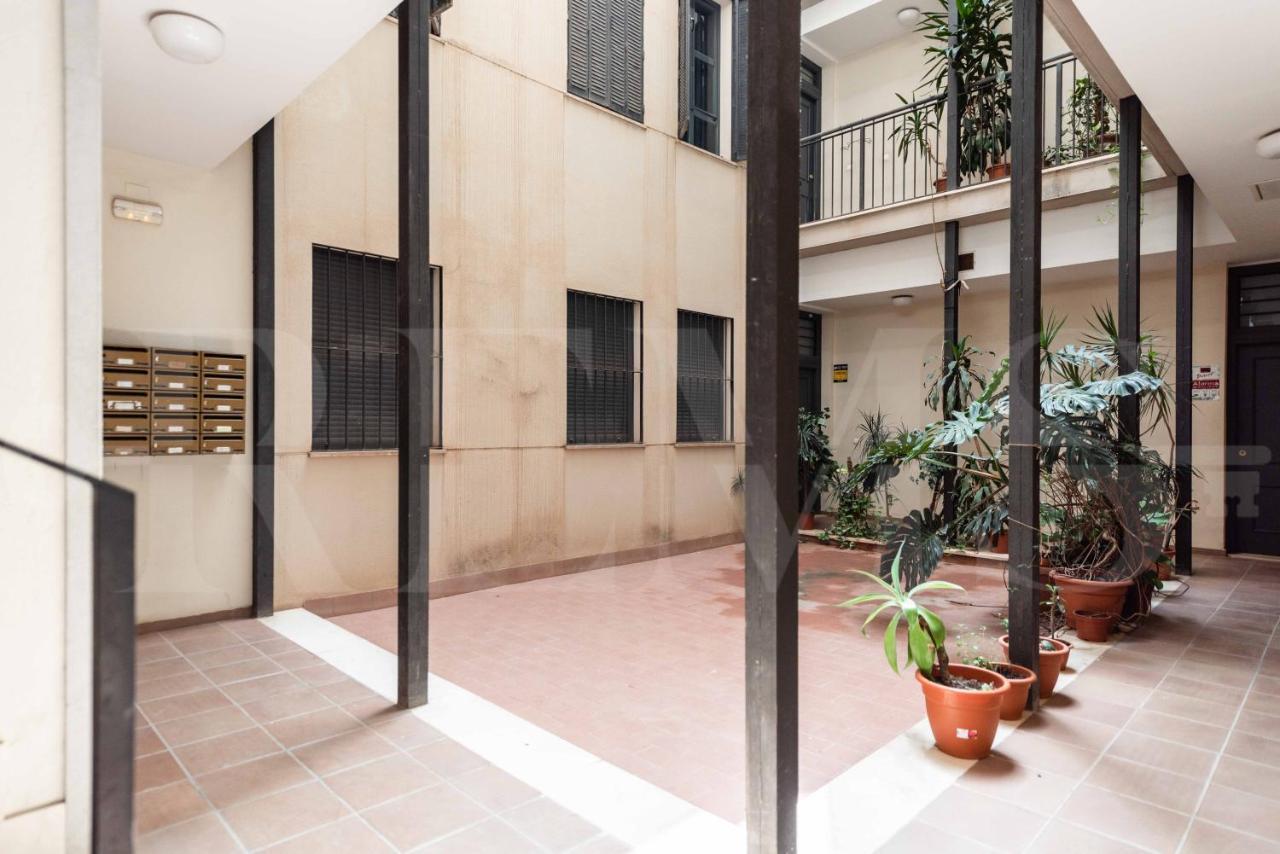 Inviting Apartment In The Heart Of Malaga By Rems Kültér fotó