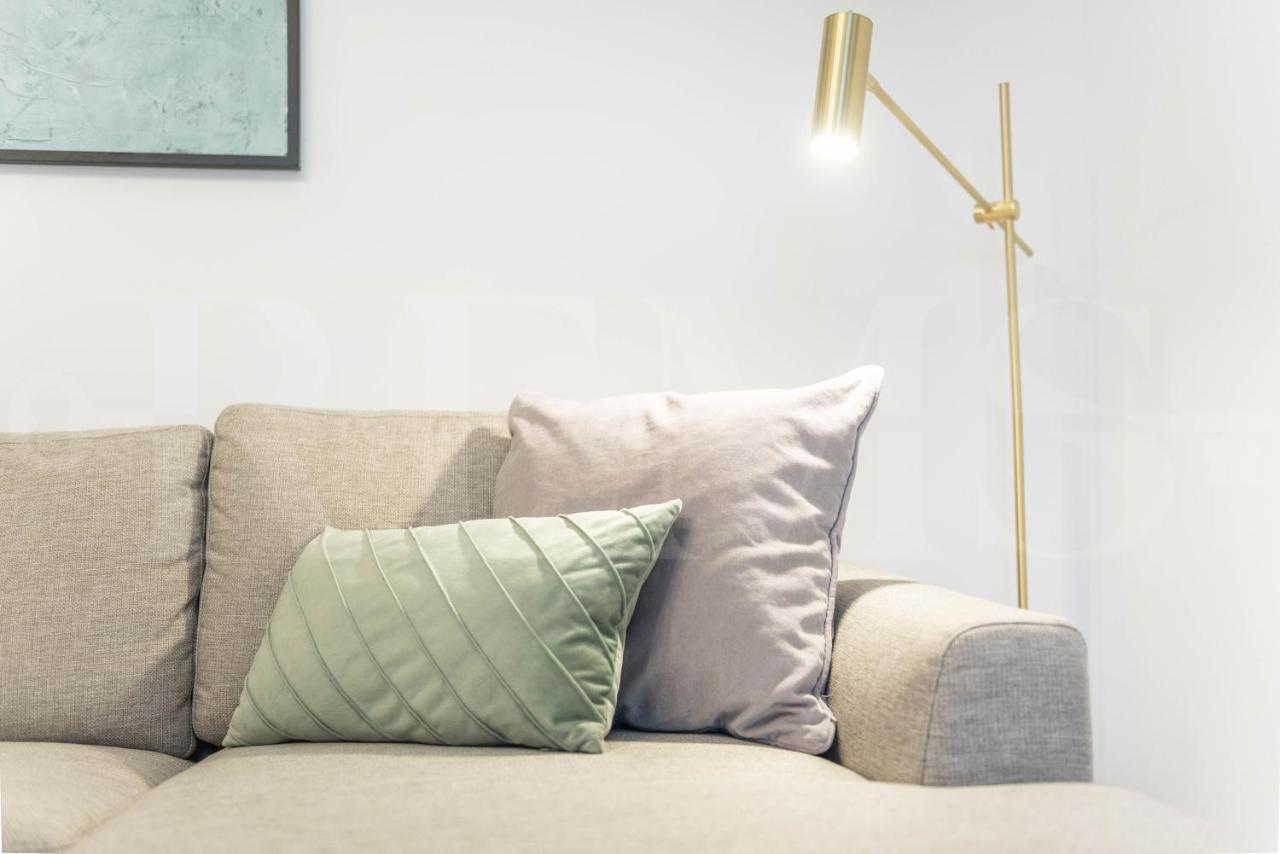 Inviting Apartment In The Heart Of Malaga By Rems Kültér fotó