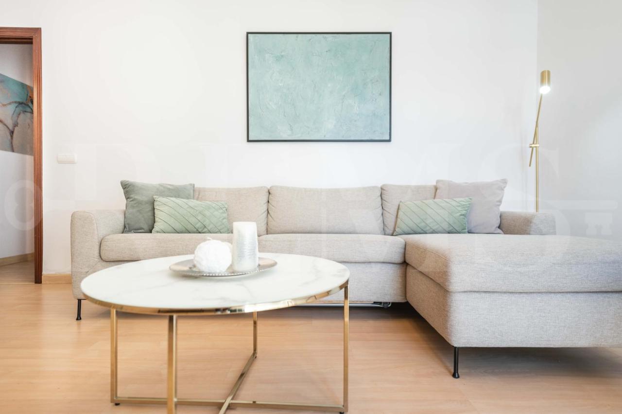 Inviting Apartment In The Heart Of Malaga By Rems Kültér fotó